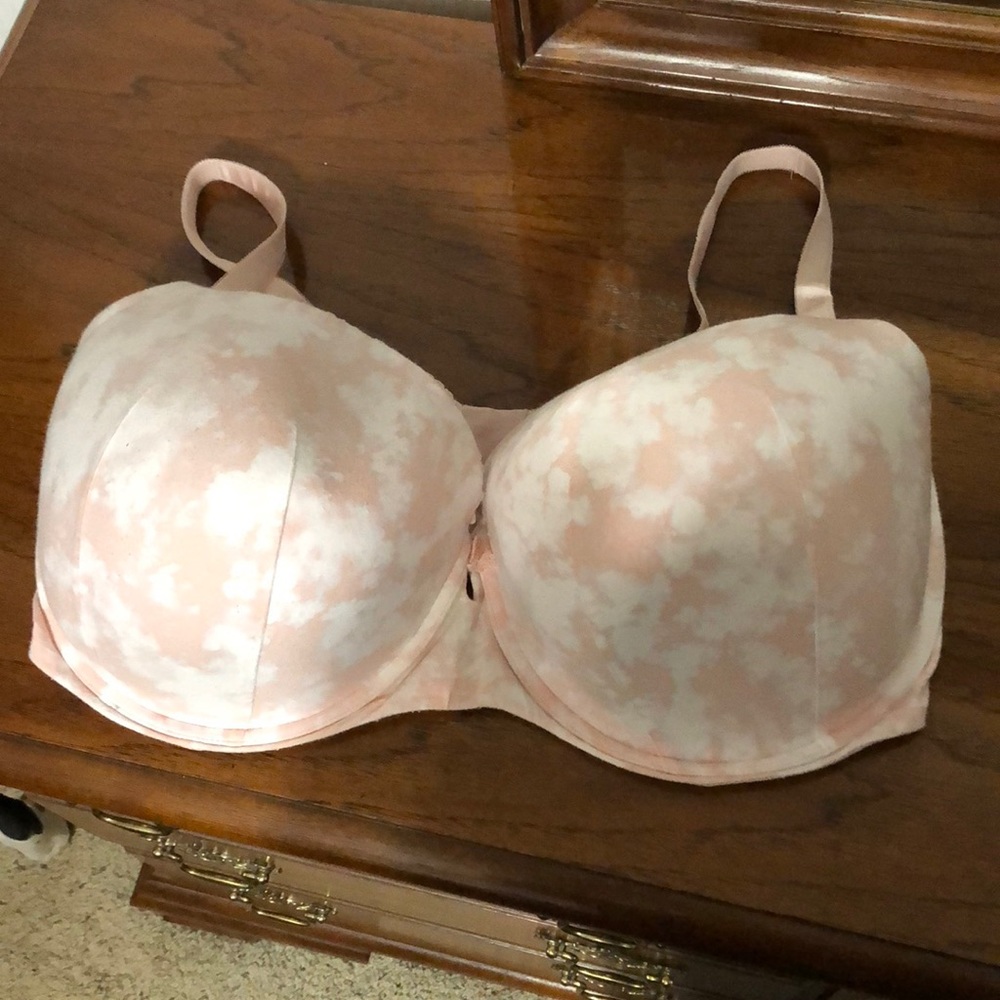 Torrid bra 42H pink tie die t-shirt bra